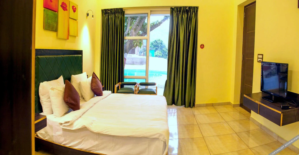 LaTigre Resort