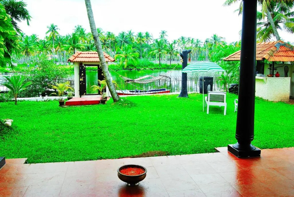 Wintergreen Water Front Resort- 5 Bedroom Villa