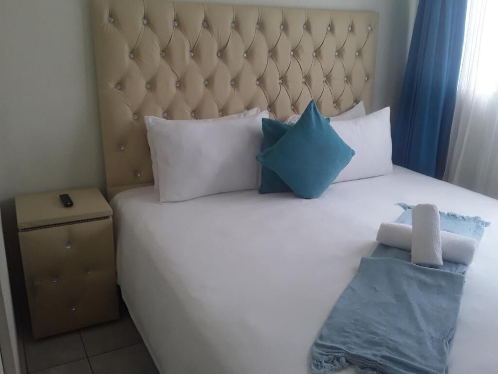 Kuyasa guesthouse