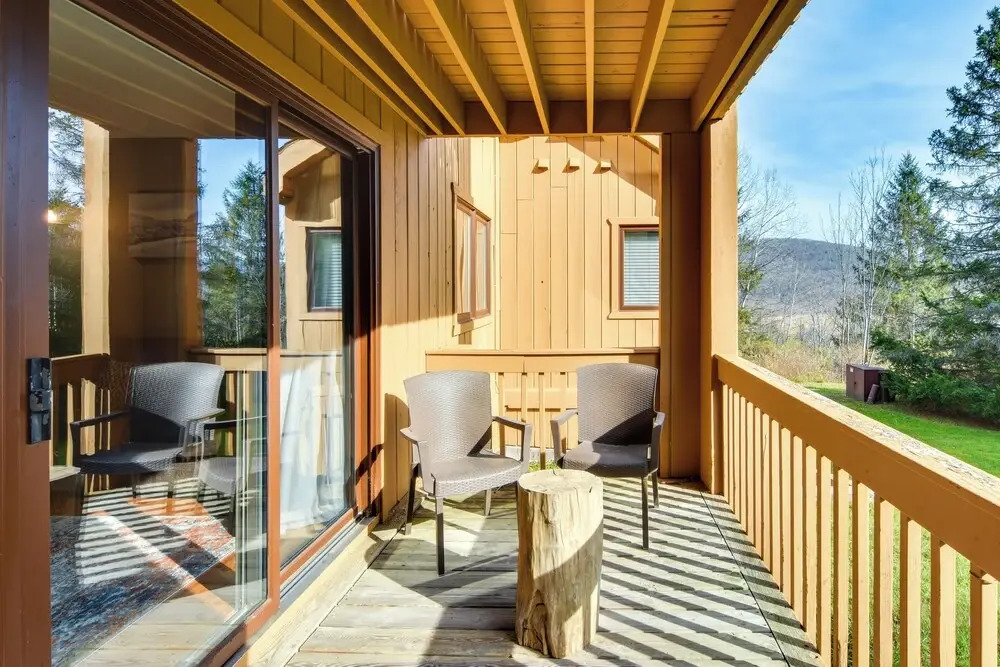 Ski-in/out & Golf Condo w/ A/C at Holiday Valley!