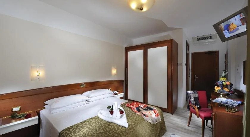 Hotel Eden