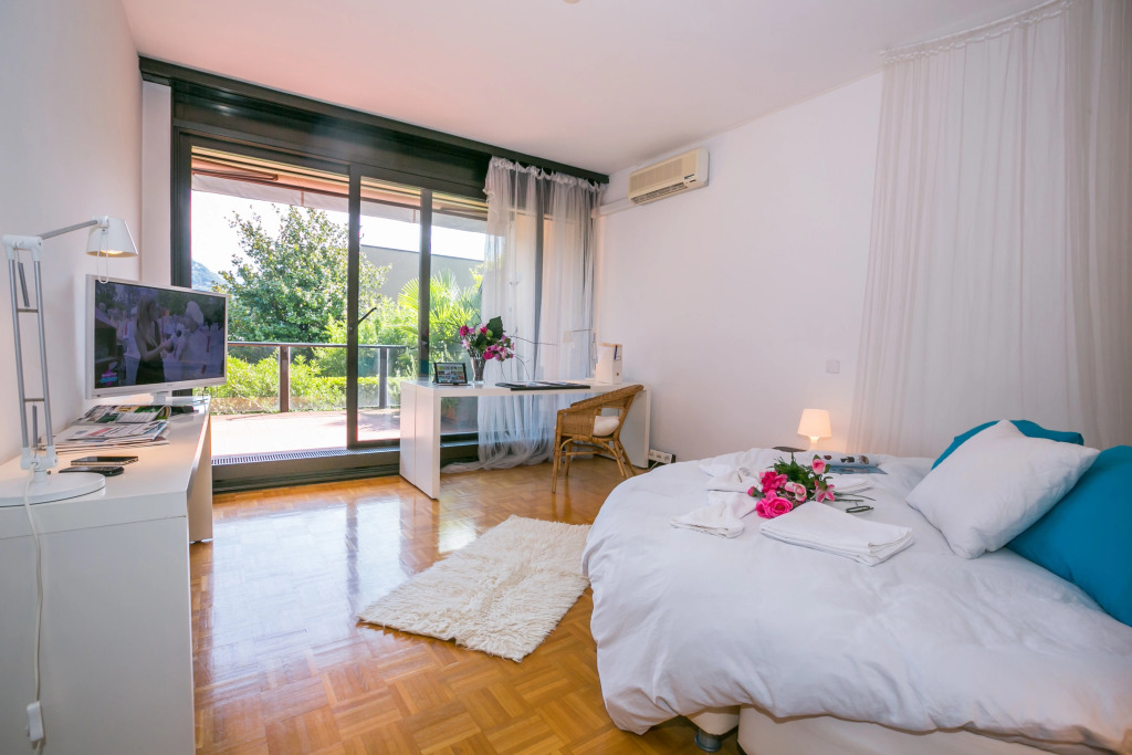 Lugano Apartments