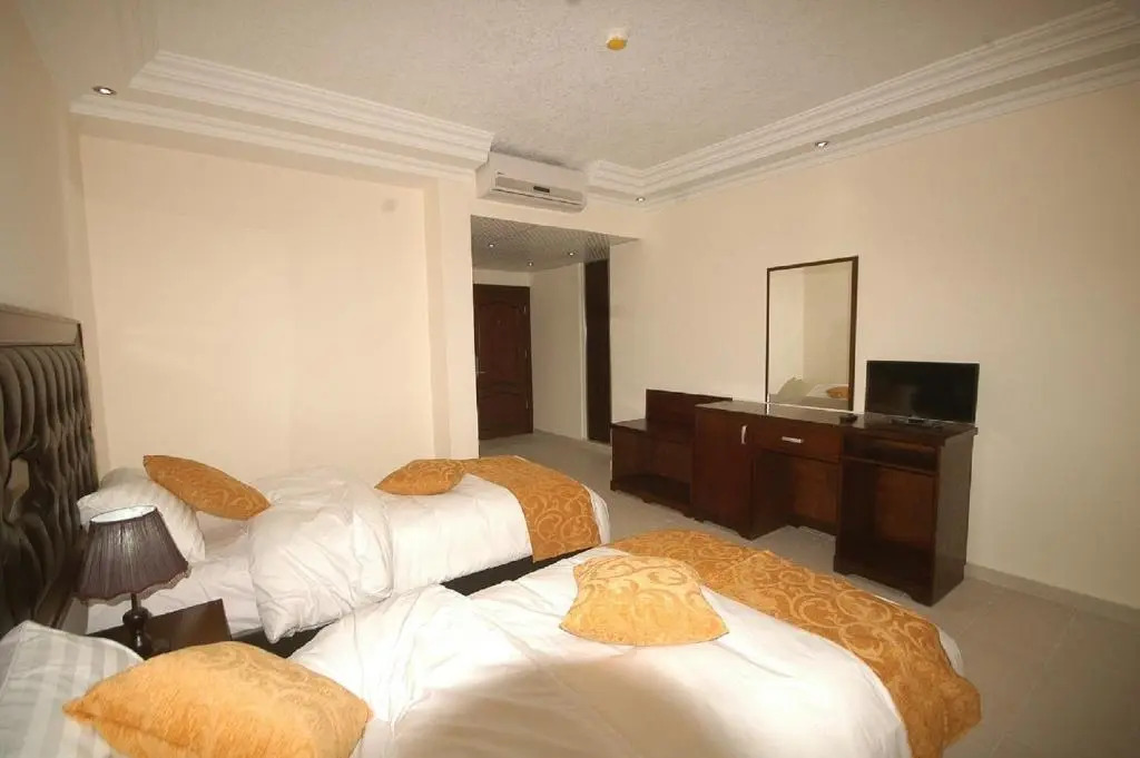 Sharah Mountains Hotel