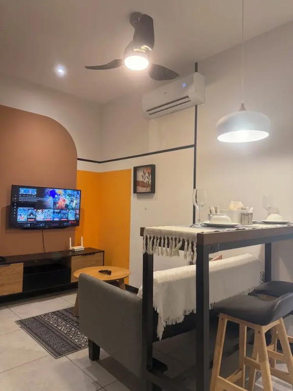 Downtown Retreat 2BR at Neu Suites