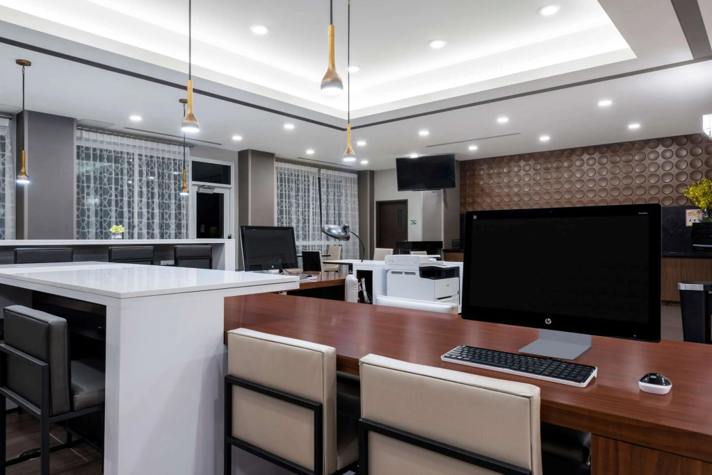 Garner Hotel Page - Lake Powell Area by IHG