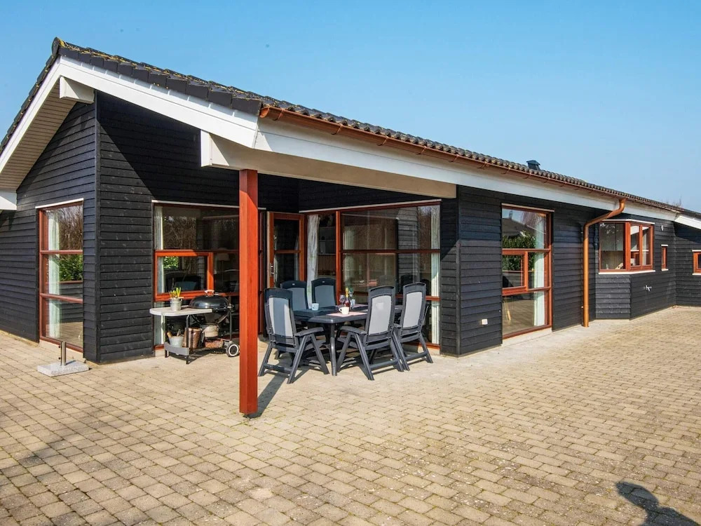 8 Person Holiday Home in Juelsminde