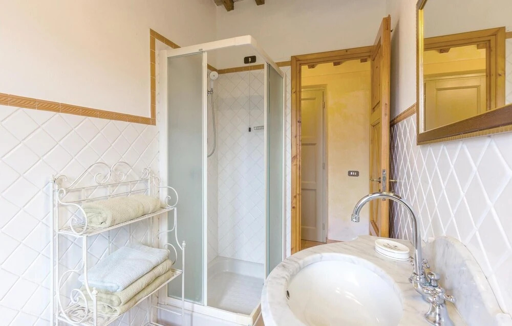 Beautiful Home In Camaiore Lu