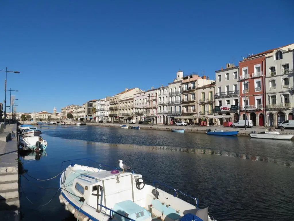 Appartement Sète, 2 pièces, 4 personnes - FR-1-338-371