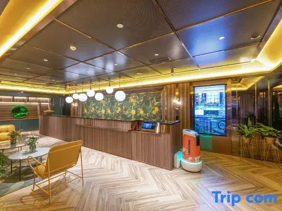 Orange Hotel (Nanjing Hexi Golden Eagle)
