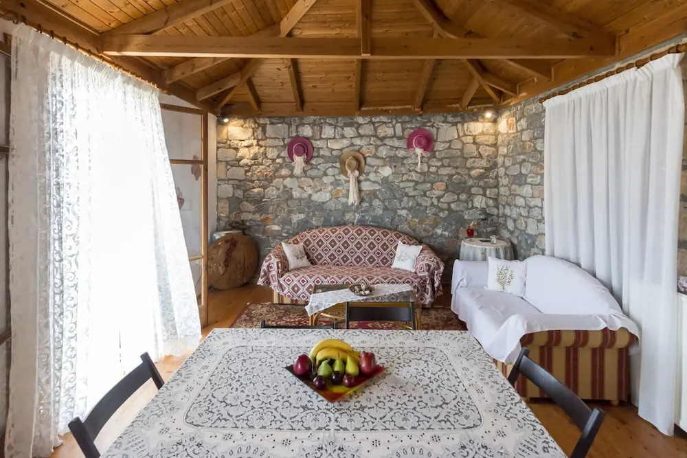 Sea breeze and stunning view in the heart of Mani