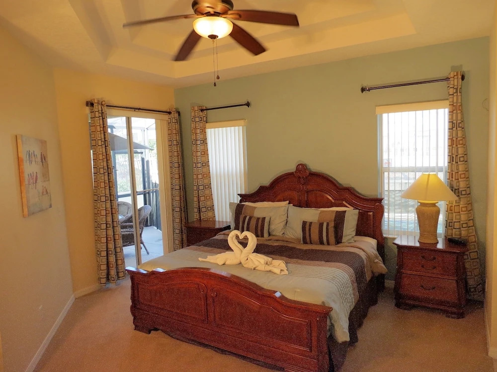 SVV Pool Homes