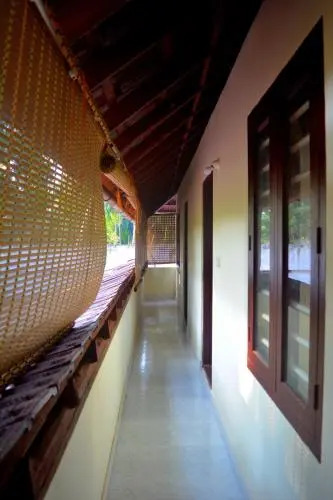 Kidangil Holiday Inn