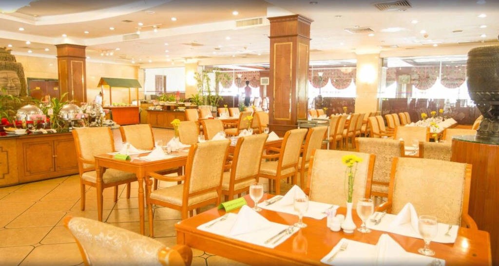 Club Excellence By Phnom Penh Hotel