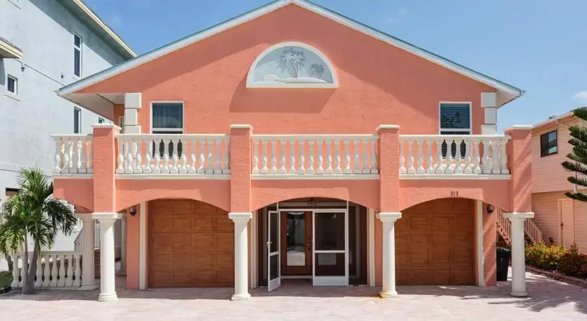 Bay Front Beauty by Vacation Rental Pros