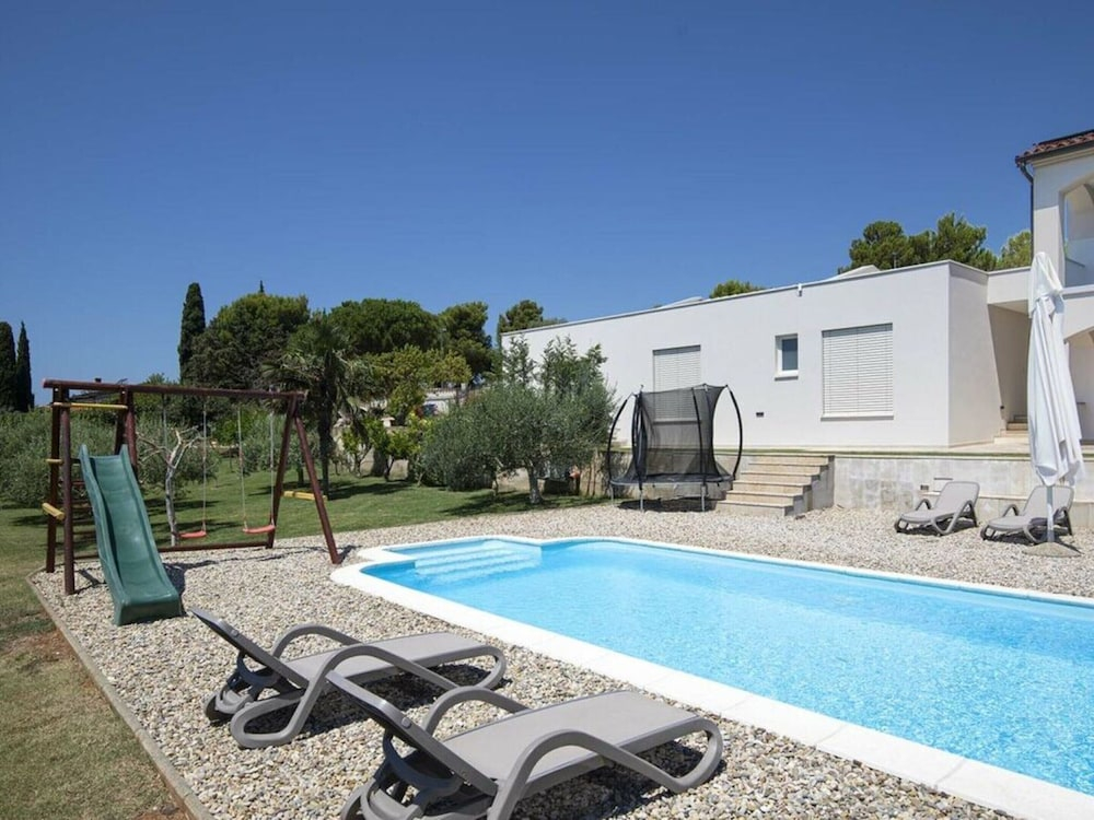 Villa Zuccon Comfortable Holiday Residence
