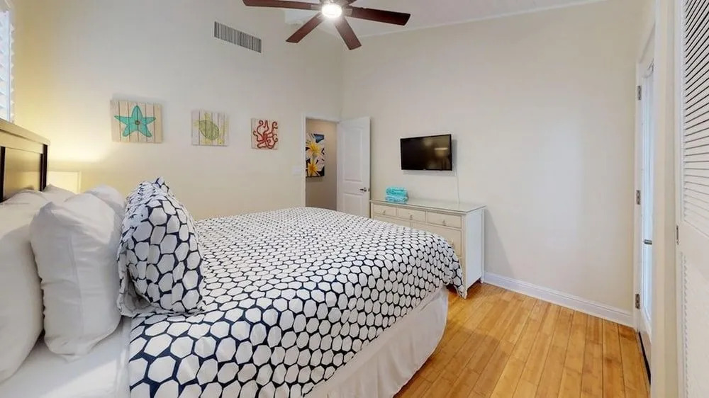 Hale Holokai at Kaanapali Vista by Maui Life Realty