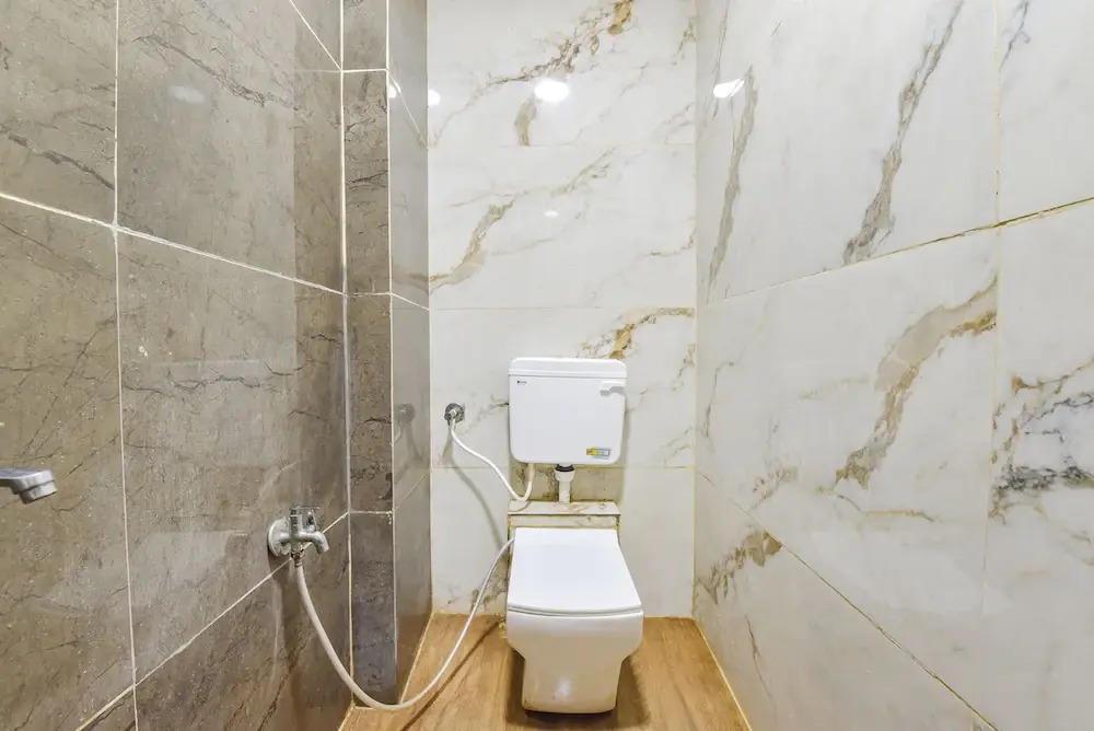 Fabexpress Anandam Palace Guest House