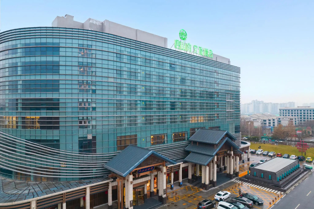 Tang Xiao-Zhu · Tangshan Feast Cultural and Tourism Hotel