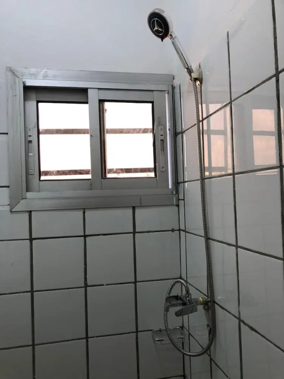 1 Bed Studio Sleeps 2 - Canal Views, Balcony, Wifi