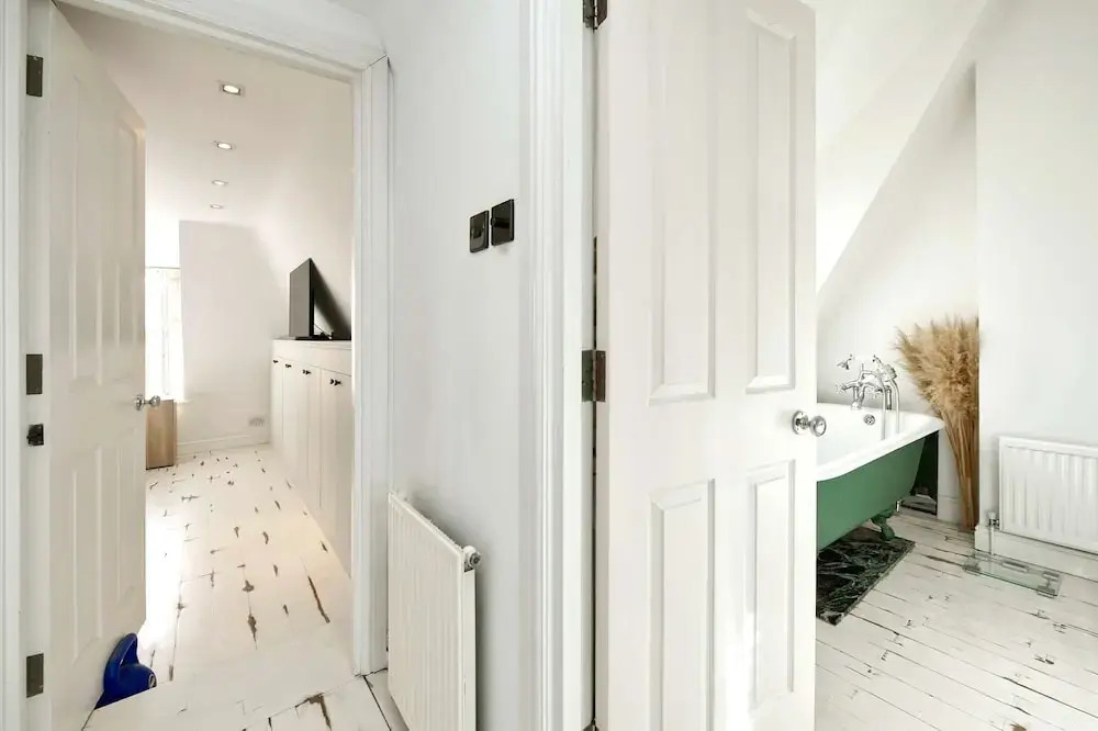Contemporary 1 bed Apartment Chelsea
