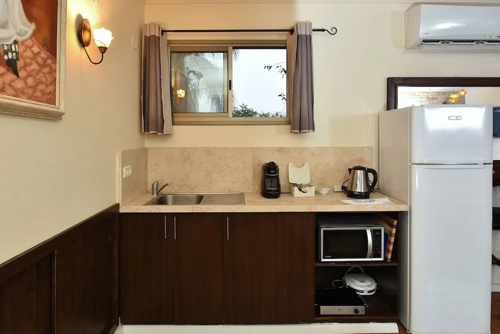 Shmulik Resort