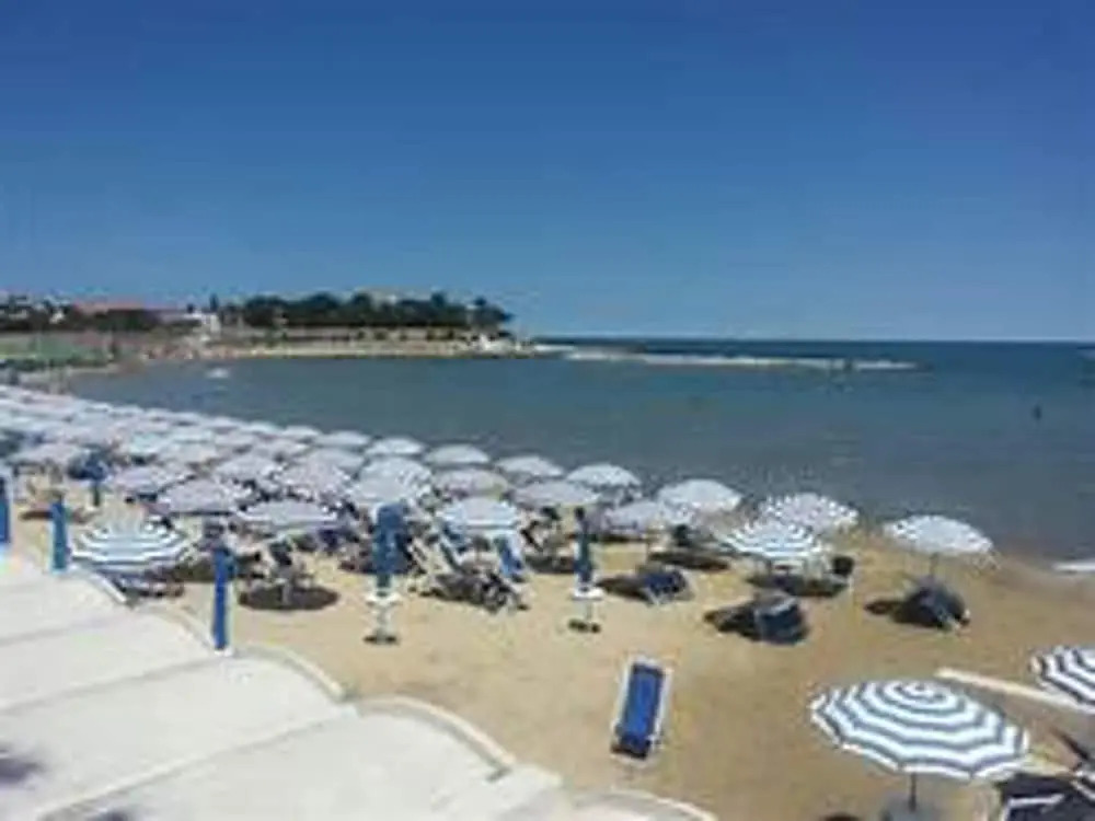 Studio In Trani With Wonderful City View 1 Km From The Beach