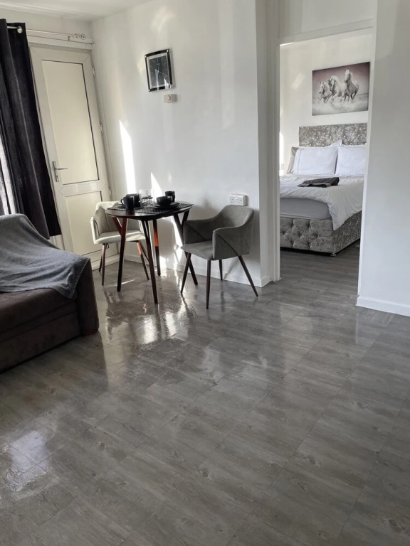 Beautiful Flat in London Near River Thames