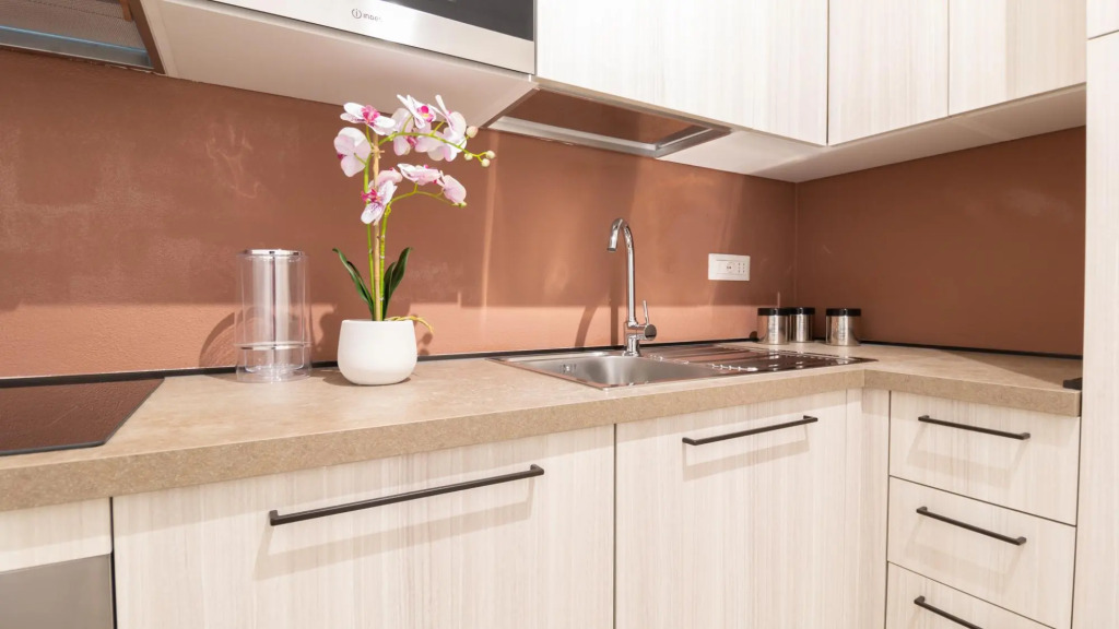 Welcomely - Xenia Boutique House 2