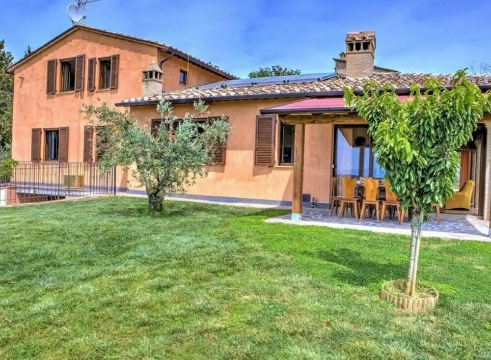 Villa Morotti Comfortable Holiday Residence