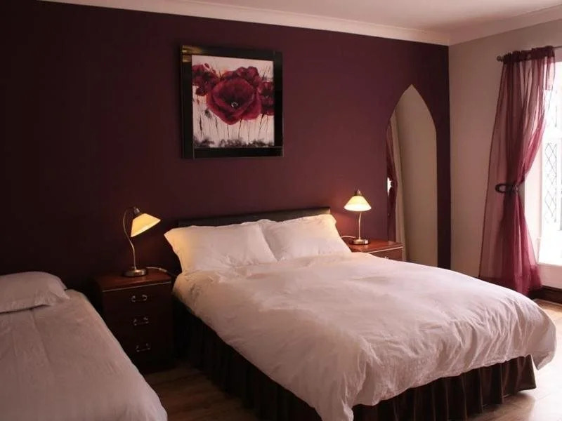 Madonna Halley Hotel