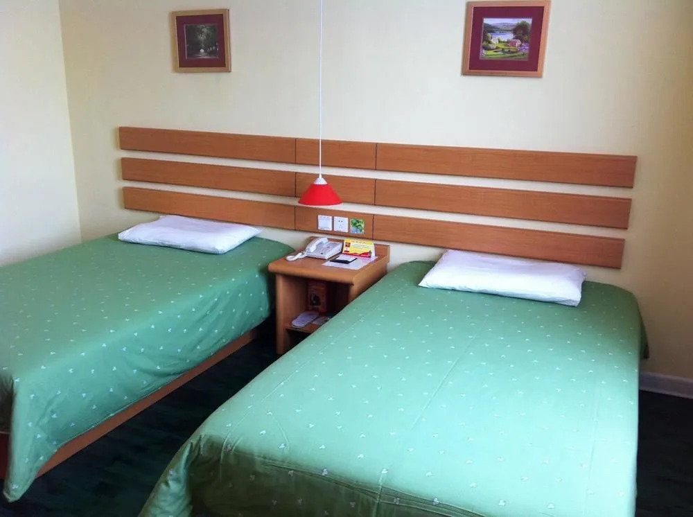 Home Inn Tai'an Train Station Square