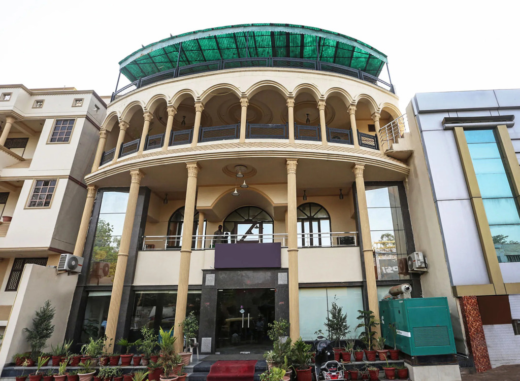 Hotel Tara Palace By Goyal Hotels