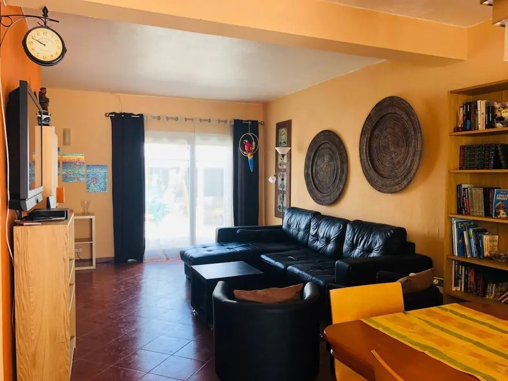 Remarkable 3-bed House in Albufeira