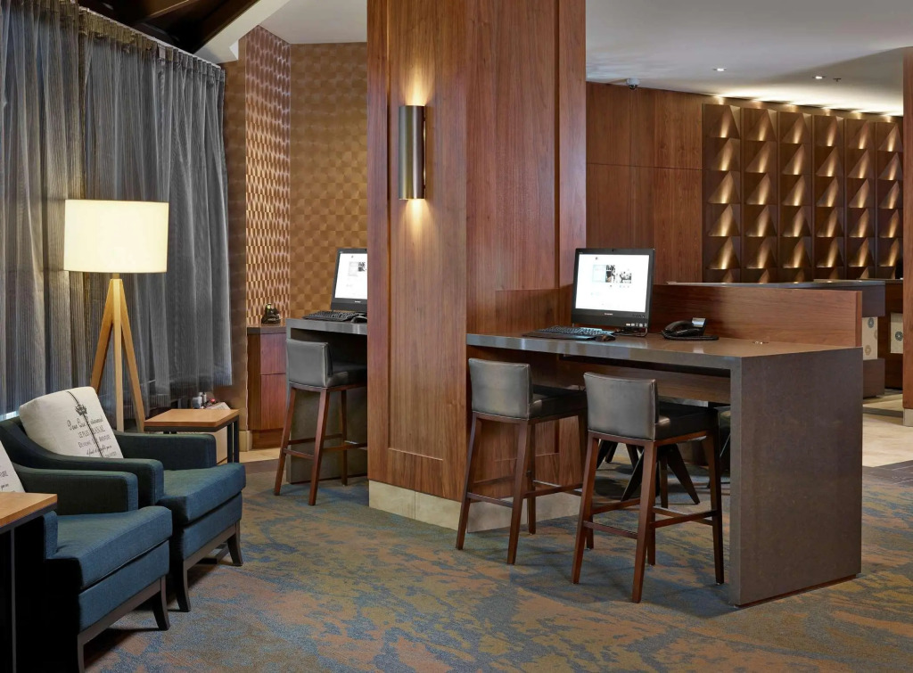 DoubleTree by Hilton Hotel & Conference Centre Regina