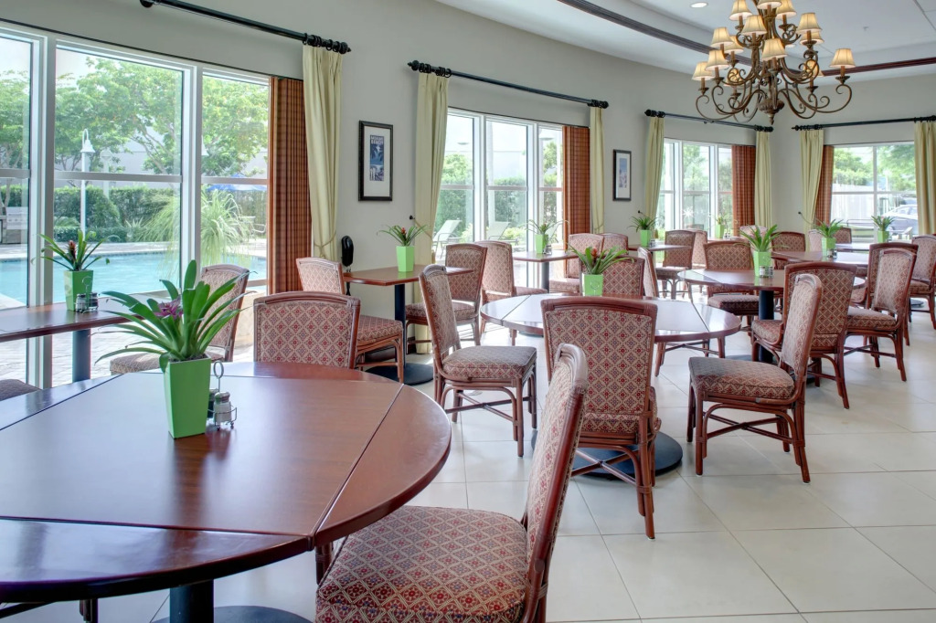 Holiday Inn Express & Suites Miami Kendall by IHG