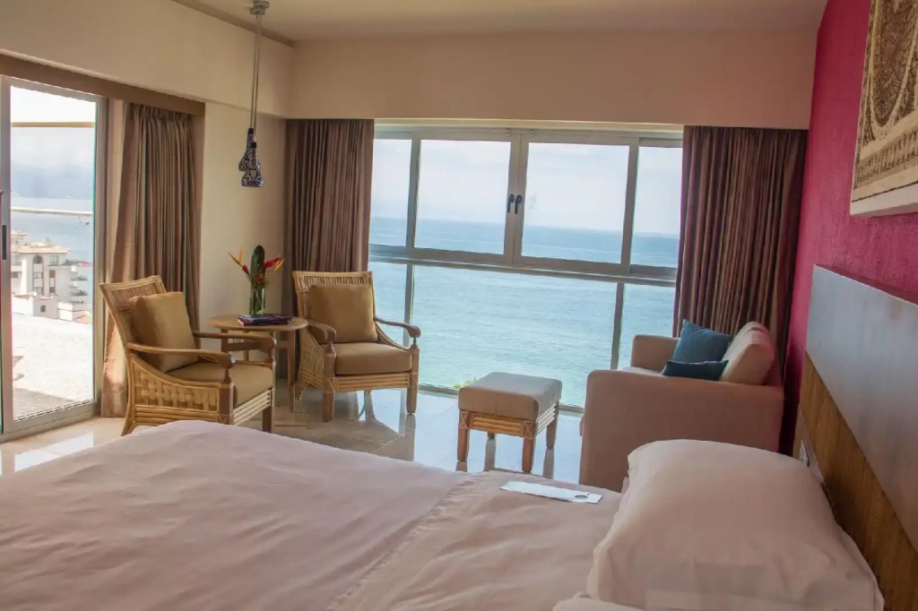 The Club at Sheraton Buganvilias