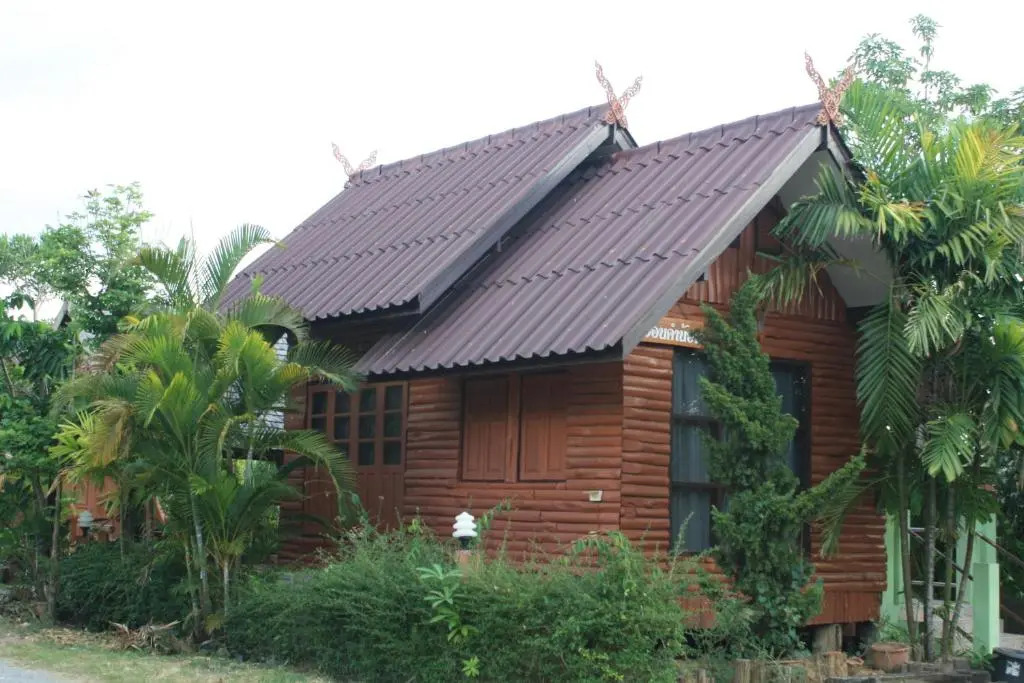 Ban Suan Kulap Keaw Resort
