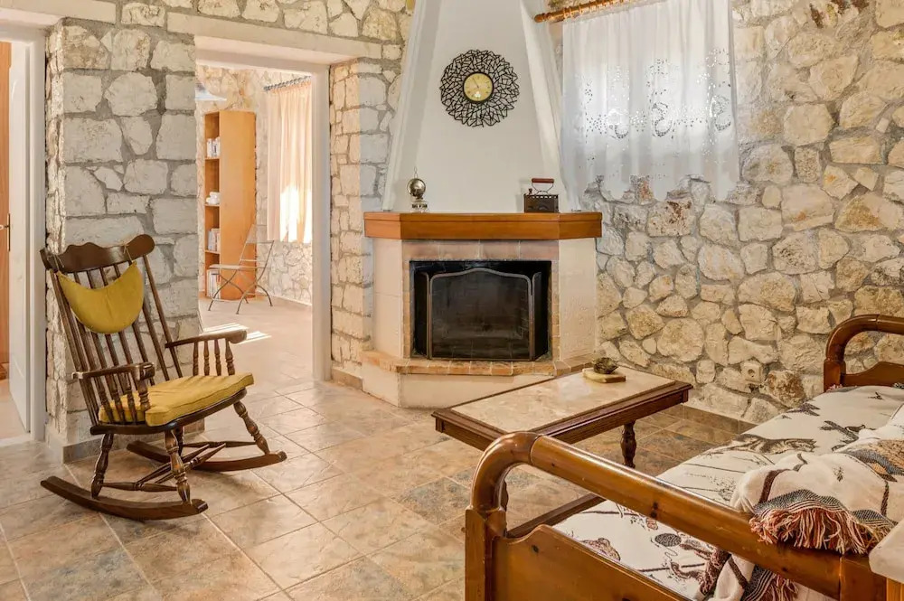 Stone House in olive Grove - former Denis Stone Villa