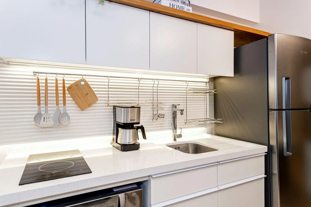 Quarto&sala A 170m Da Praia De Ipanema | Fa 49/302