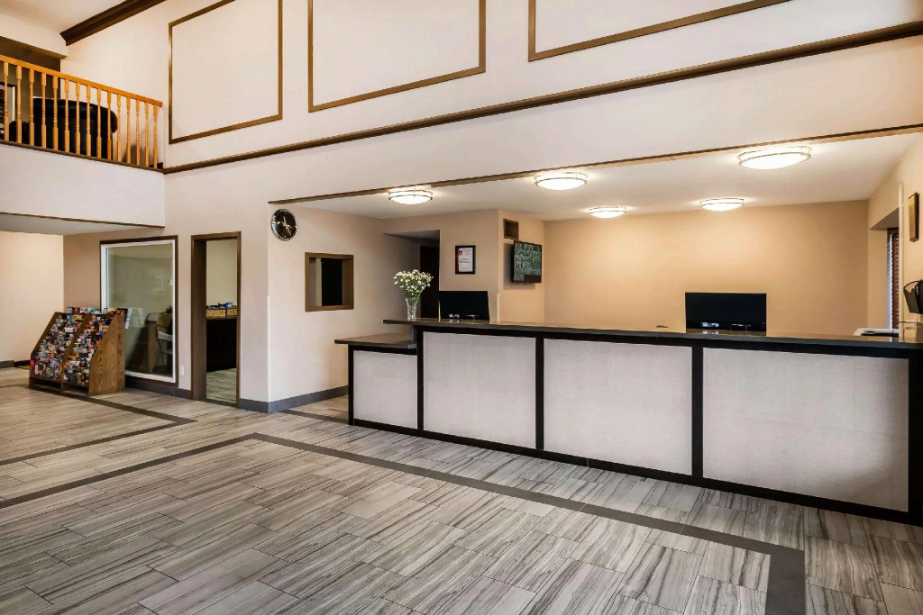 Clarion Inn near JBLM