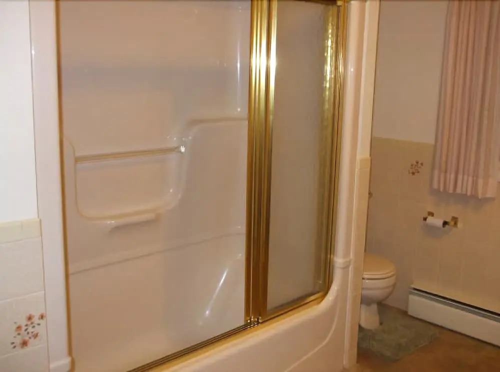 Niagara Falls Cottage Rental - Craig House