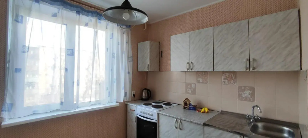 День и ночь Володарского 10