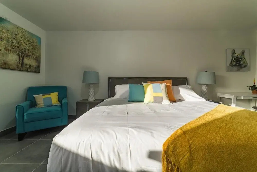 Turibana Plaza Suite 7