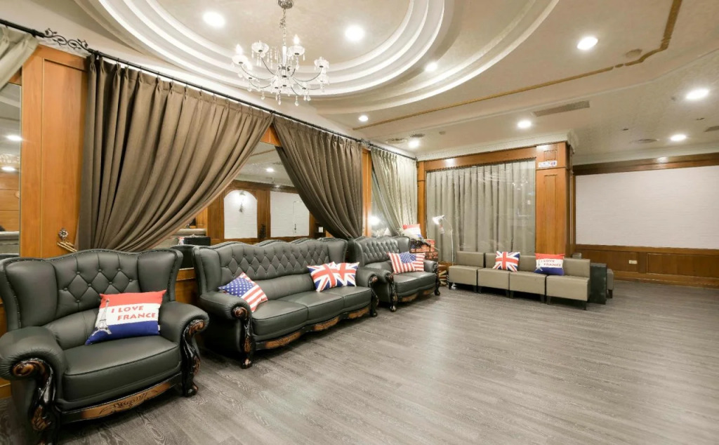 Back Home Hotel