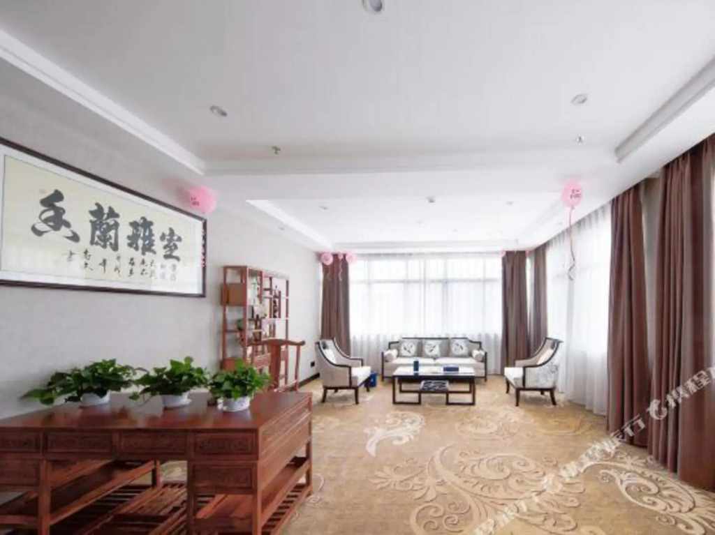 Yueji Smart Hotel