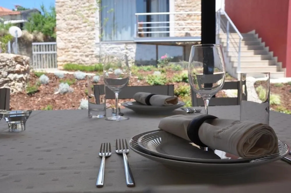 Agartha Boutique Hotel - StoneHouse
