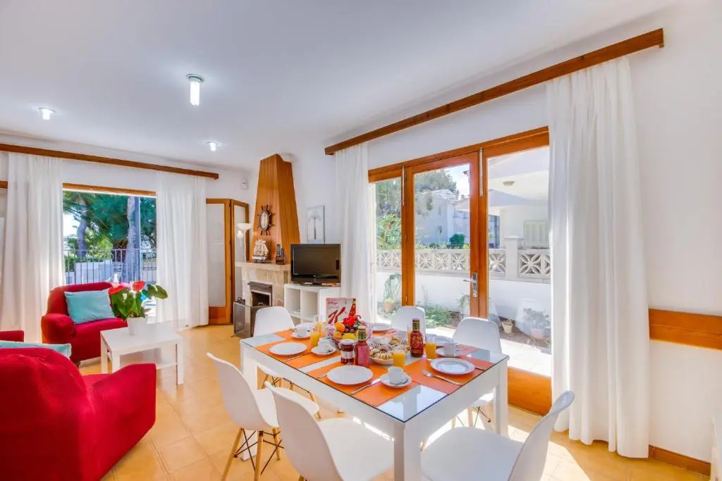 Ideal Property Mallorca - Villa Rosita 12