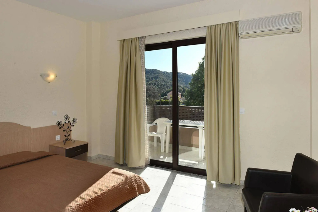 Santa Helena Hotel