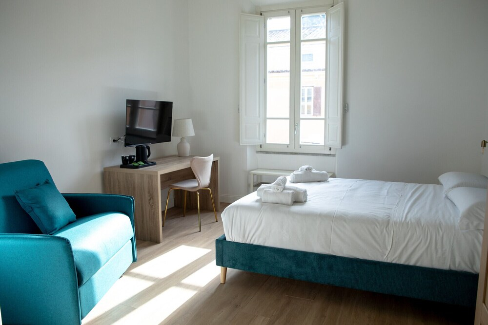 Vaticano Venticinque Guest House by Ghor