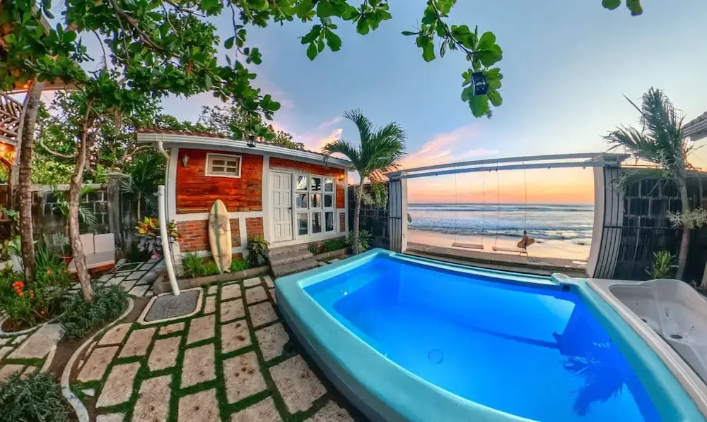 Beachfront 1-of-a-kind House w AC Pool Wifi ATV